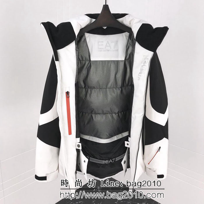 Amani阿瑪尼 高端系列 戶外功能性 男款白色羽絨服 ydi2184